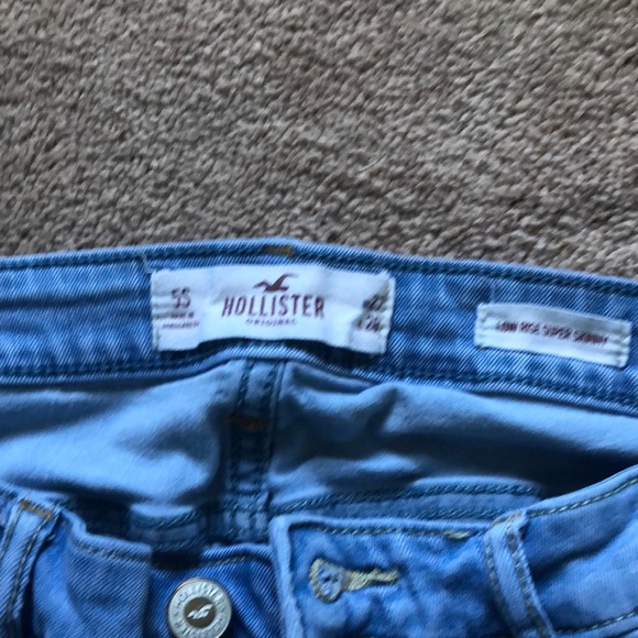 light wash low rise super skinny ripped jeans. - Picture 2 of 3